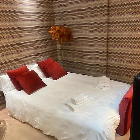 Ponte Vetero Hideaway - Underground Apartment Milan